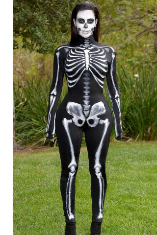 skulls and bone Halloween custome 